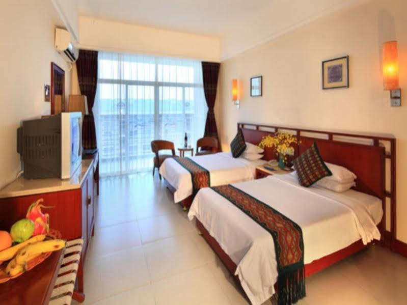 Yelan Bay Resort سانيا المظهر الخارجي الصورة
